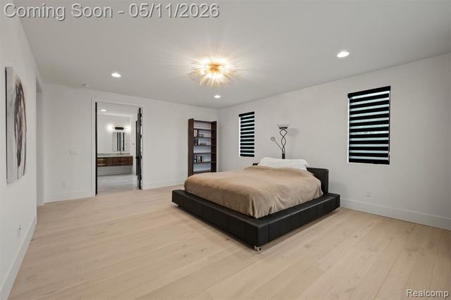 283 E Lincoln Street, Birmingham, MI 48009