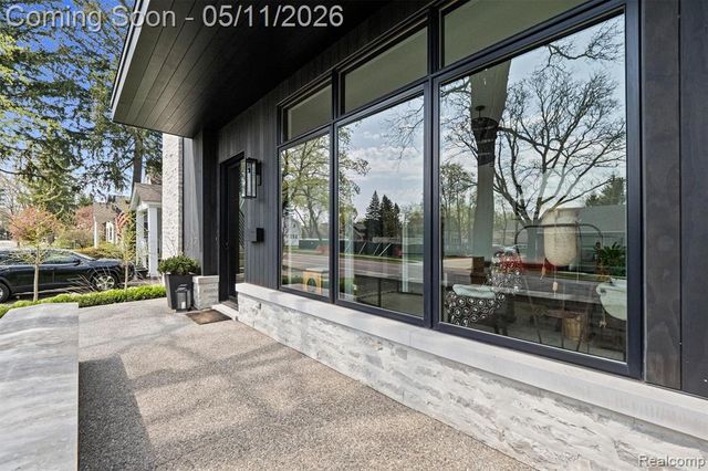 283 E Lincoln Street, Birmingham, MI 48009