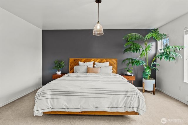 10517 24th Street SE, Lake Stevens, WA 98258