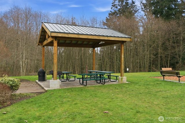 10517 24th Street SE, Lake Stevens, WA 98258