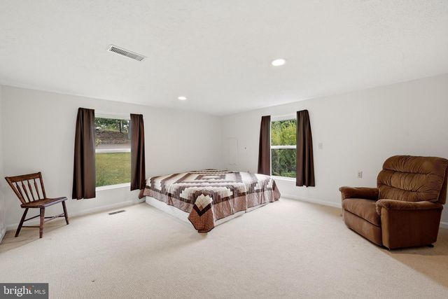 376 BLACK TWIG RD, Linden, VA 22642