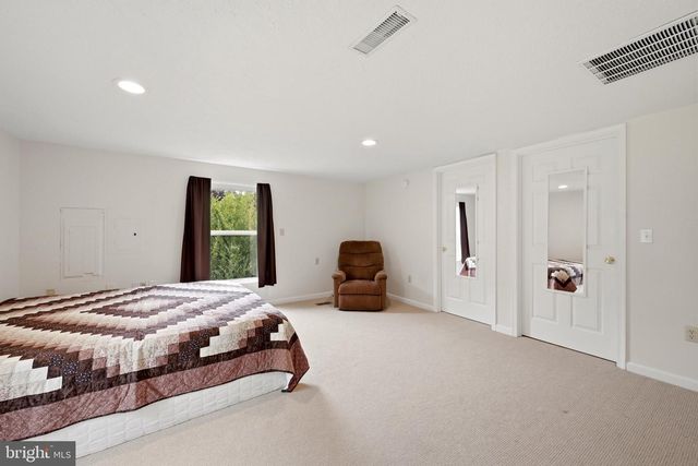 376 BLACK TWIG RD, Linden, VA 22642
