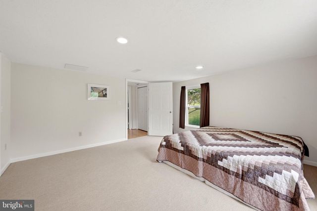 376 BLACK TWIG RD, Linden, VA 22642