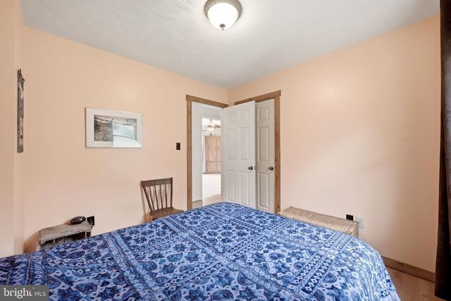 376 BLACK TWIG RD, Linden, VA 22642