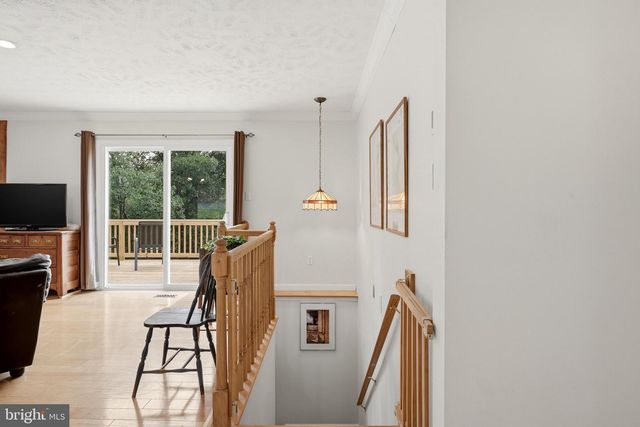 376 BLACK TWIG RD, Linden, VA 22642
