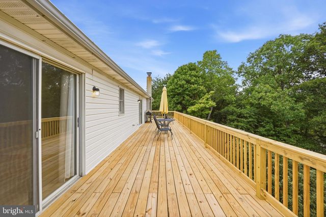 376 BLACK TWIG RD, Linden, VA 22642
