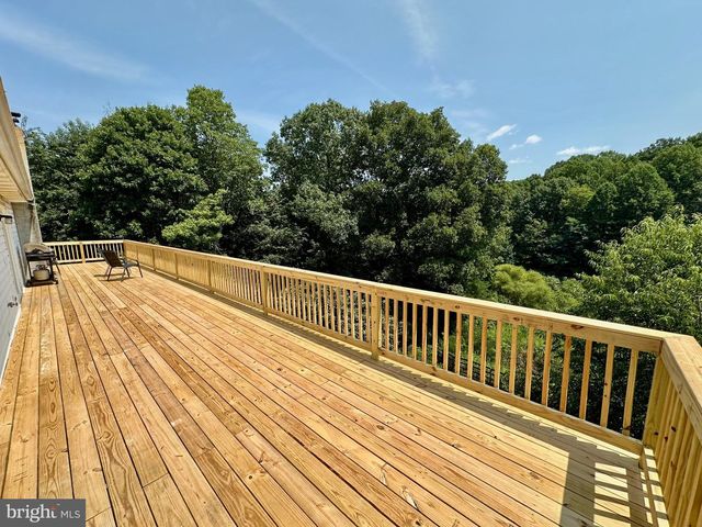 376 BLACK TWIG RD, Linden, VA 22642
