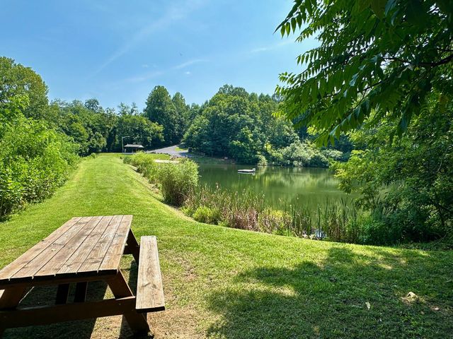 376 BLACK TWIG RD, Linden, VA 22642