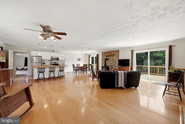376 BLACK TWIG RD, Linden, VA 22642