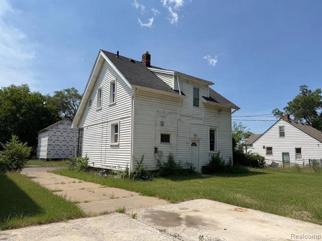 16856 San Juan Drive, Detroit, MI 48221