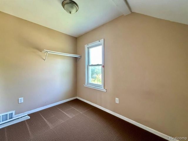 16856 San Juan Drive, Detroit, MI 48221