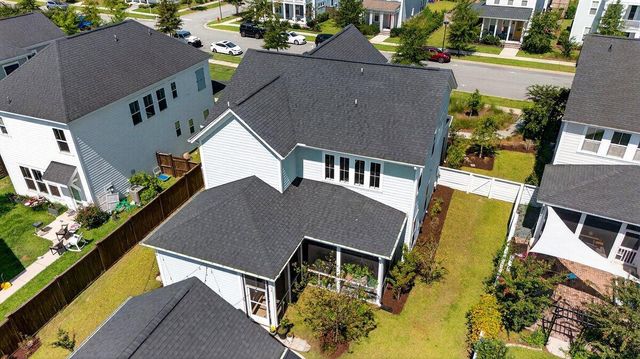 285 Great Lawn Drive, Summerville, SC 29486