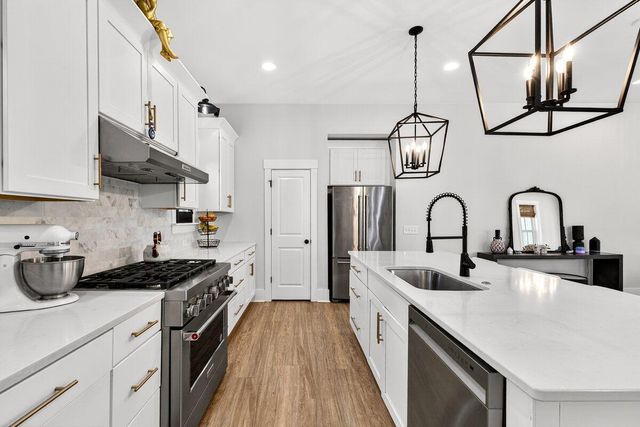 285 Great Lawn Drive, Summerville, SC 29486