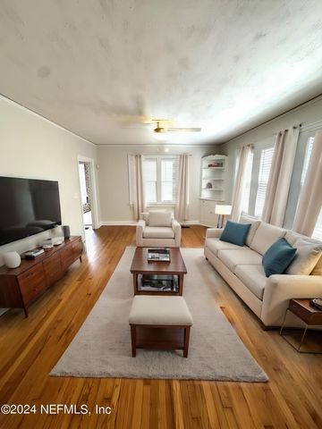 2559 DELLWOOD Avenue, Jacksonville, FL 32204