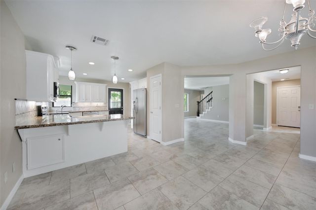 710 W Rollingwood, Pinehurst, TX 77362