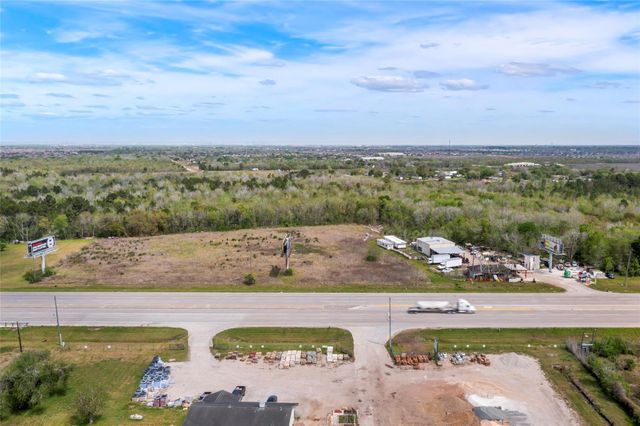 16123 Highway 6, Rosharon, TX 77583