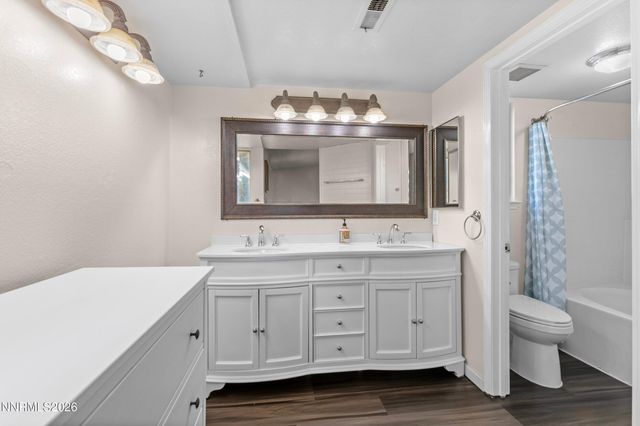 7100 Peppermint Drive, Reno, NV 89506