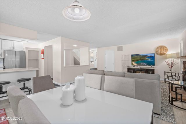 7100 Peppermint Drive, Reno, NV 89506