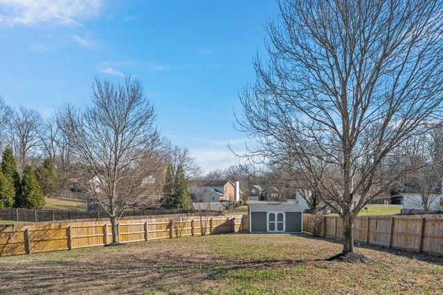 104 Camden Ct, N, Hendersonville, TN 37075