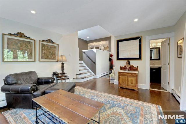 615 Sylvan Place, Haworth, NJ 07641