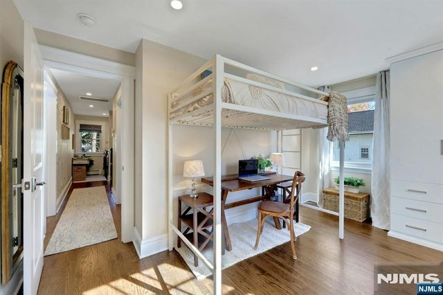 615 Sylvan Place, Haworth, NJ 07641
