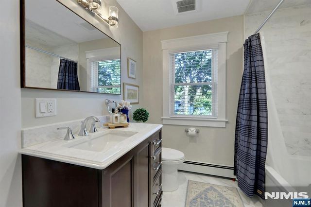 615 Sylvan Place, Haworth, NJ 07641