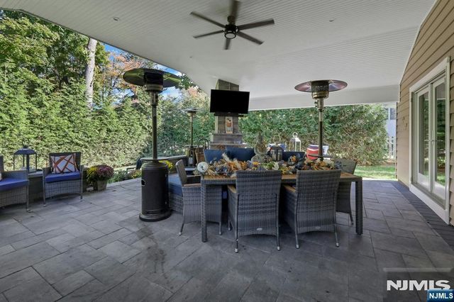 615 Sylvan Place, Haworth, NJ 07641
