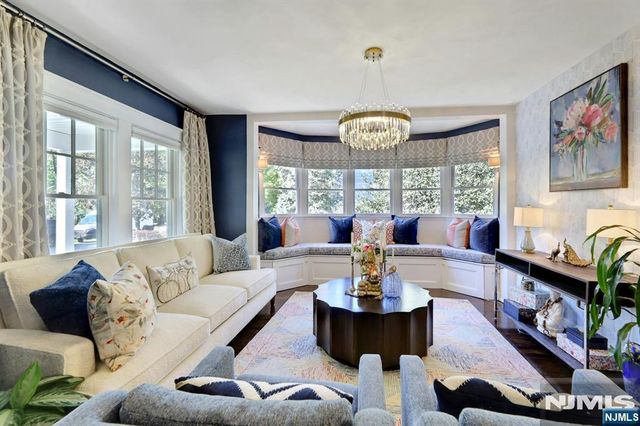 615 Sylvan Place, Haworth, NJ 07641