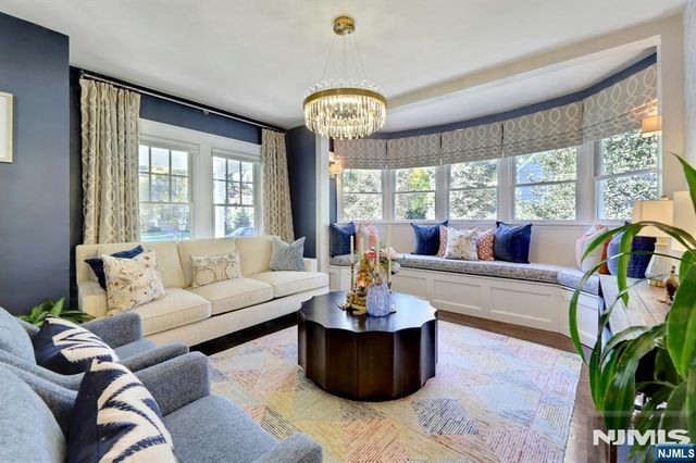615 Sylvan Place, Haworth, NJ 07641