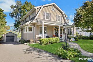 615 Sylvan Place, Haworth, NJ 07641