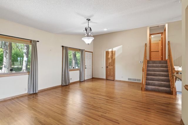 6129 Eagle Lake Drive, Maple Grove, MN 55369