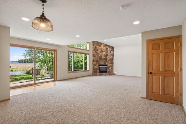 6129 Eagle Lake Drive, Maple Grove, MN 55369