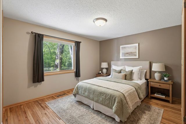 6129 Eagle Lake Drive, Maple Grove, MN 55369