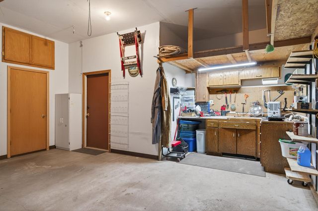 6129 Eagle Lake Drive, Maple Grove, MN 55369