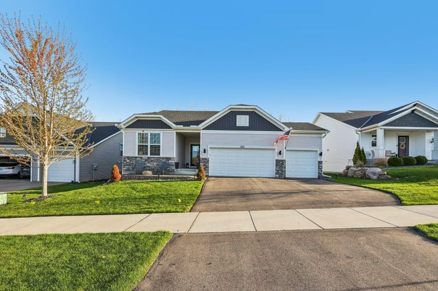 2800 Isabelle Drive, Victoria, MN 55386