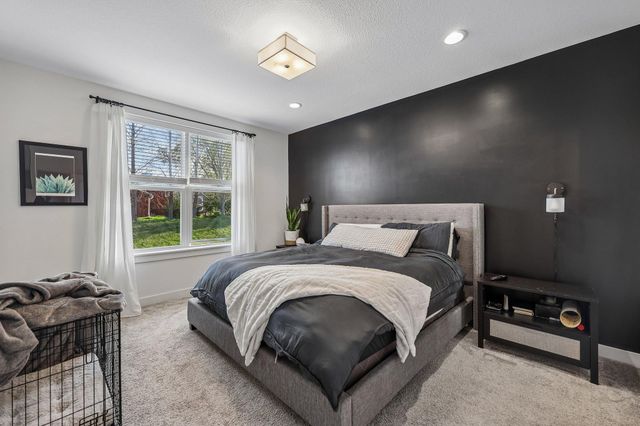 2800 Isabelle Drive, Victoria, MN 55386