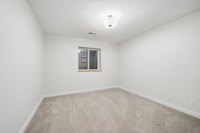 2800 Isabelle Drive, Victoria, MN 55386