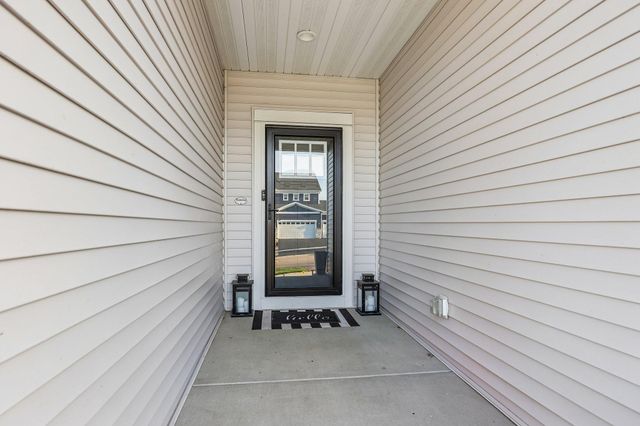 2800 Isabelle Drive, Victoria, MN 55386