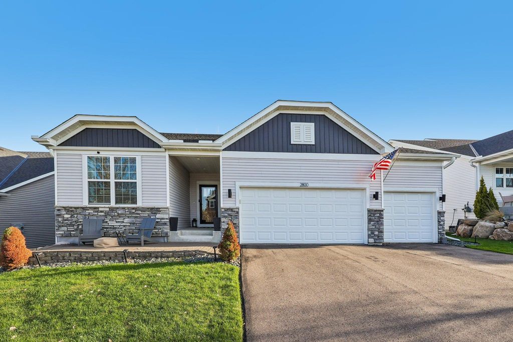 2800 Isabelle Drive, Victoria, MN 55386