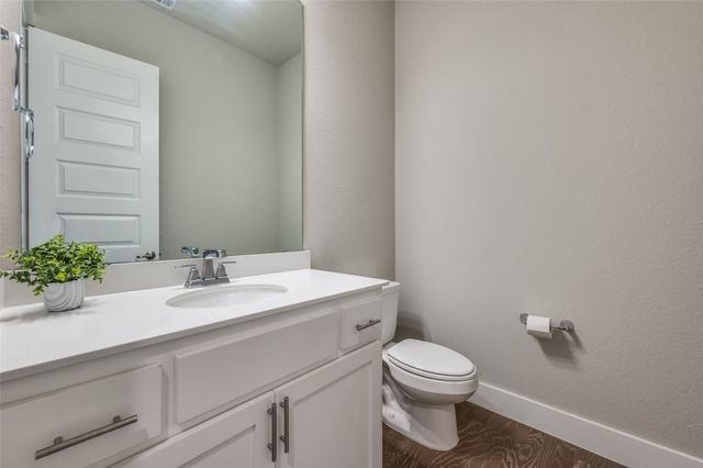 912 Fallbrook Avenue, Denton, TX 76210