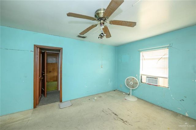 1233 S 2nd Street, Alamo, TX 78516