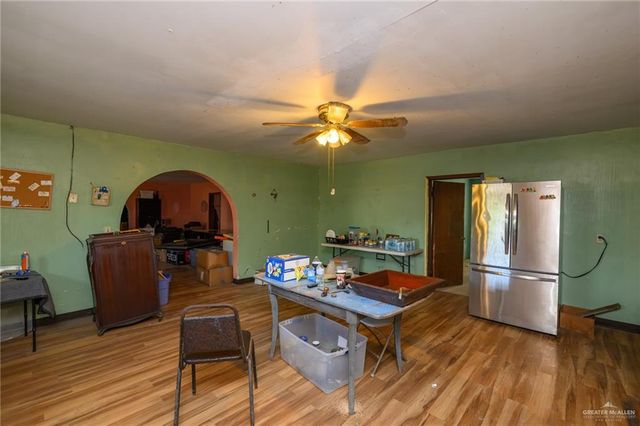 1233 S 2nd Street, Alamo, TX 78516