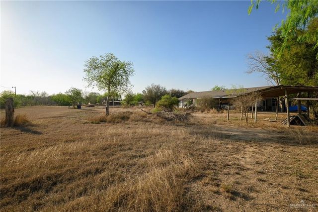 1233 S 2nd Street, Alamo, TX 78516