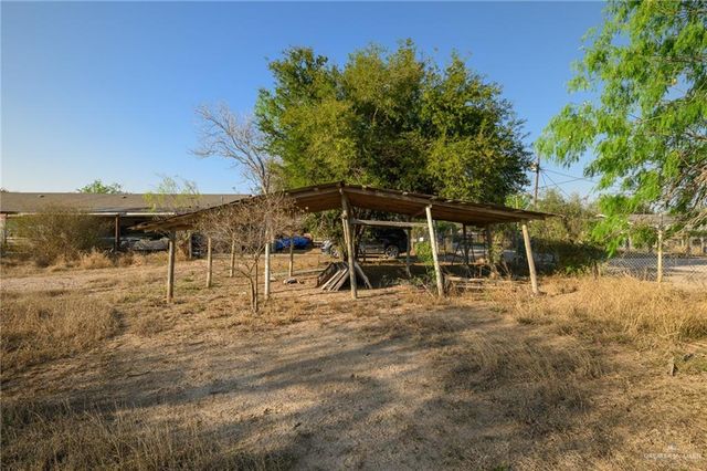 1233 S 2nd Street, Alamo, TX 78516