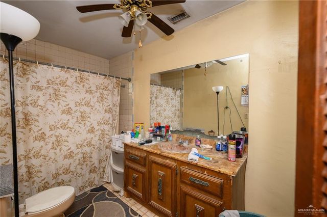 1233 S 2nd Street, Alamo, TX 78516