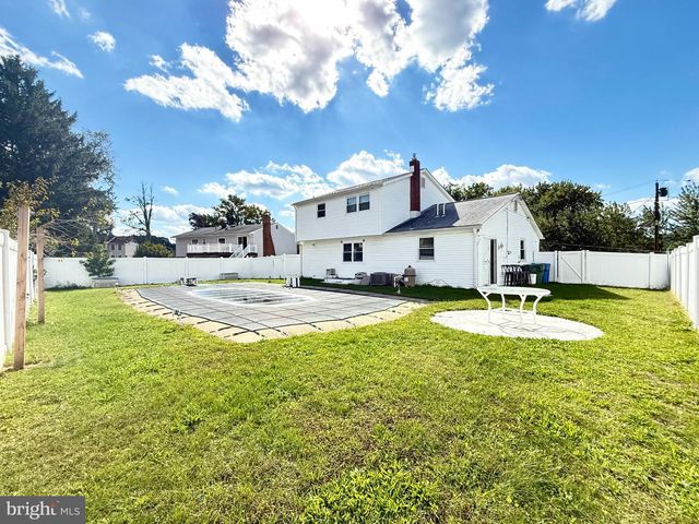 237 5TH AVE W, Cherry Hill, NJ 08002