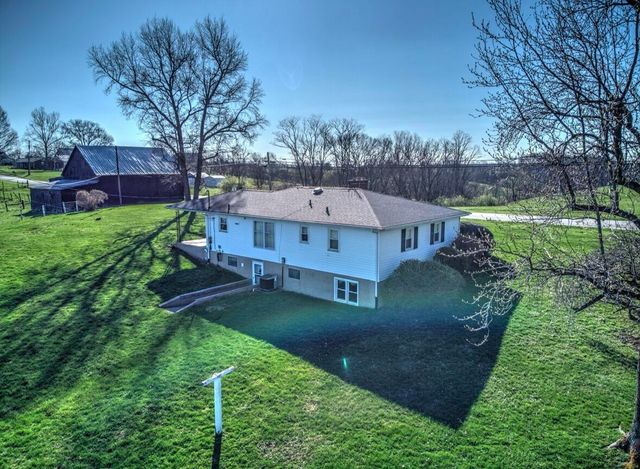 2320 Knoxville Road, Dry Ridge, KY 41035