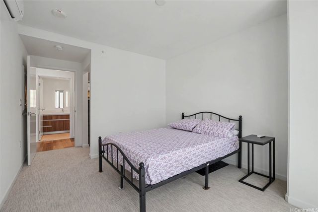 1500 Rycroft Street 811R, Honolulu, HI 96814