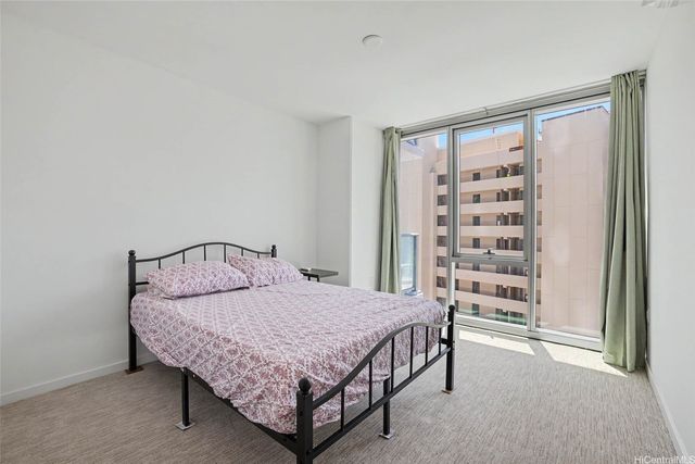 1500 Rycroft Street 811R, Honolulu, HI 96814