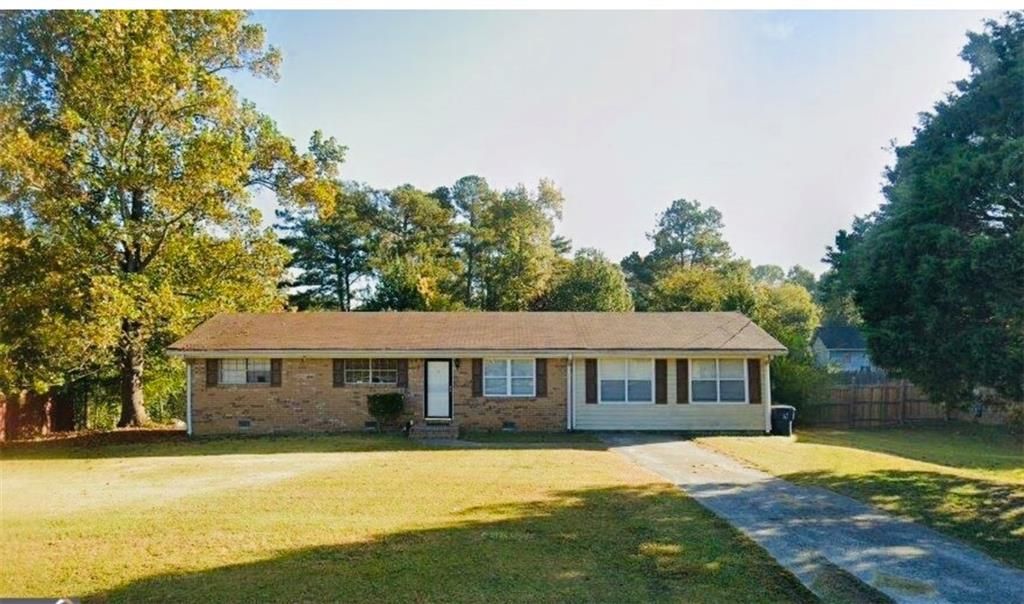 501 Lee Byrd Road, Loganville, GA 30052